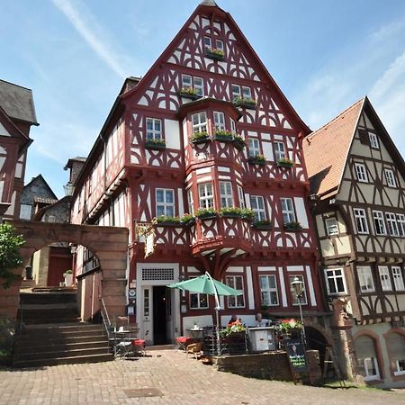 Hotel Schmuckkaestchen ミルテンベルク エクステリア 写真