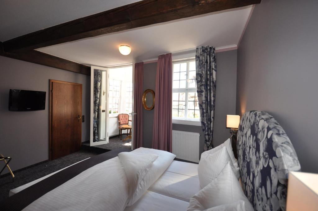 Hotel Schmuckkaestchen ミルテンベルク 部屋 写真