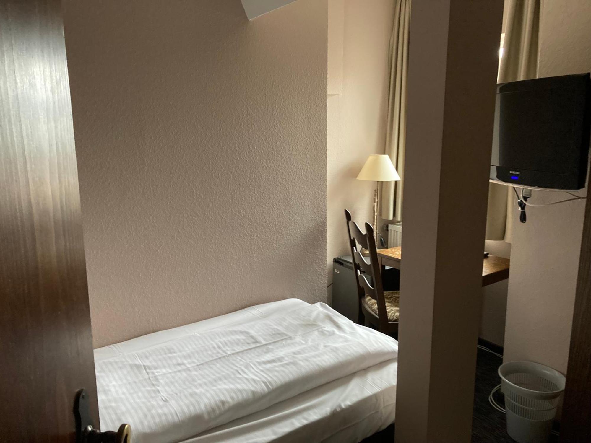 Hotel Schmuckkaestchen ミルテンベルク エクステリア 写真