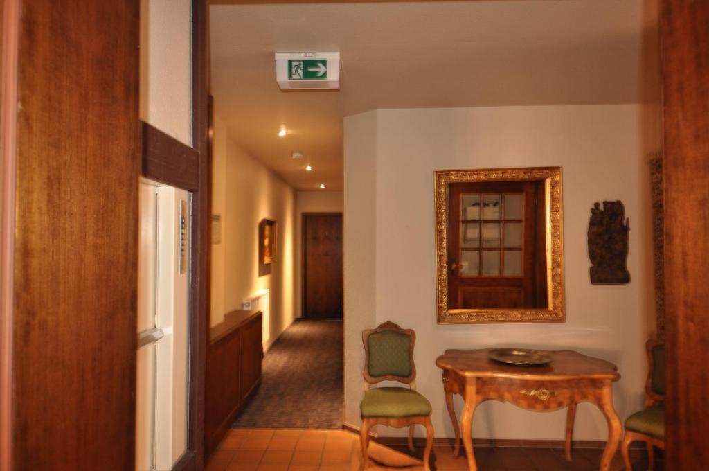 Hotel Schmuckkaestchen ミルテンベルク エクステリア 写真