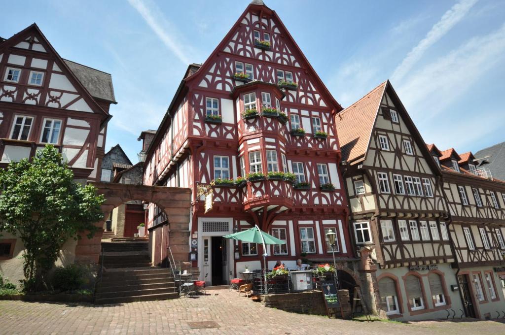 Hotel Schmuckkaestchen ミルテンベルク エクステリア 写真