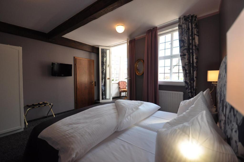Hotel Schmuckkaestchen ミルテンベルク 部屋 写真